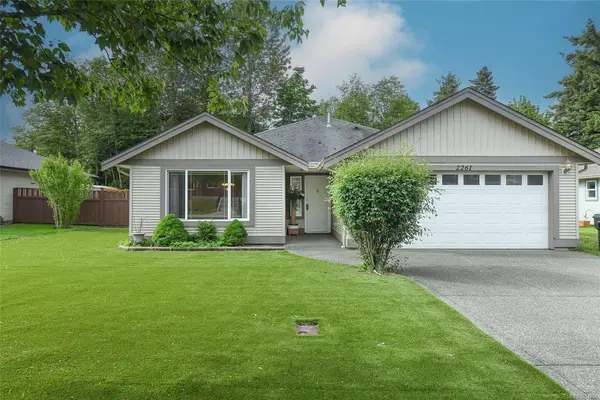 2261 Murrelet Dr, Comox BC V9M 4G6 - 2 bed, 2 bath in Comox