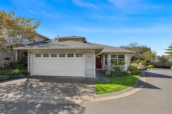 4383 Torquay Dr # 16, Saanich BC V8N 3L3