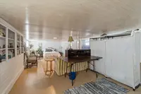 View 32