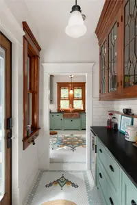 View 16