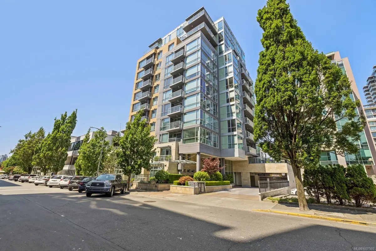 732 Cormorant St #605, Victoria BC V8W 1P8