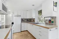 View 23
