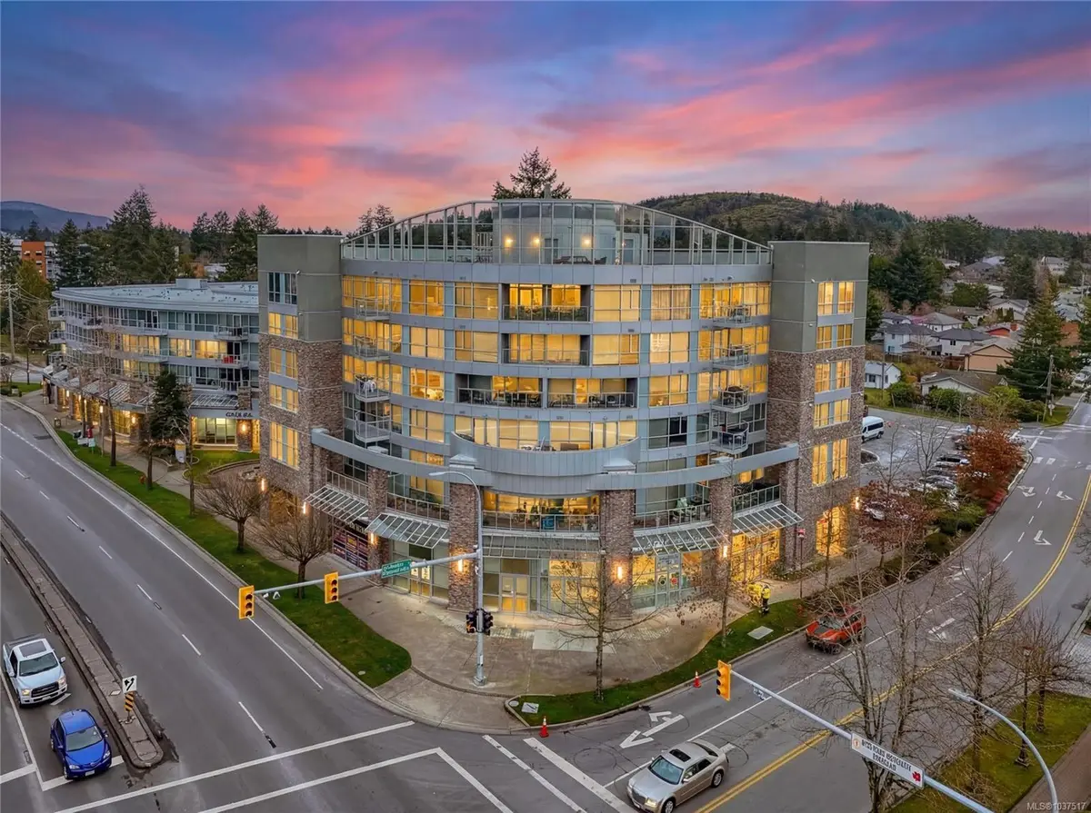 2745 Veterans Memorial Pkwy # 332, Langford BC V9B 0H4