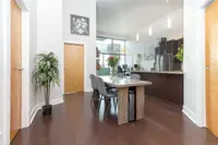 View 10