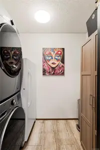 View 16