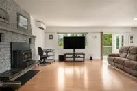 View 10