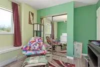 View 25