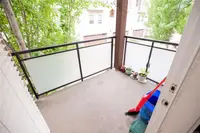 View 25