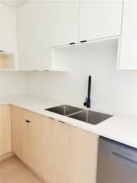 View 10