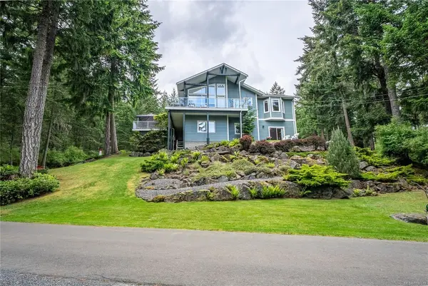 601 Highlands Park Terr, Highlands BC V9B 6G5