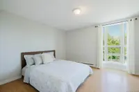 View 10