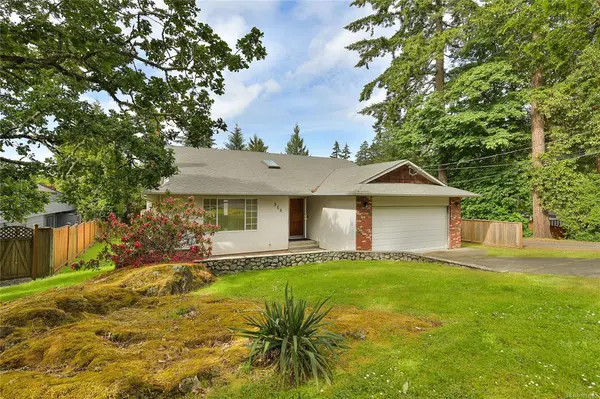 968 Greig Ave, Central Saanich BC V8M 1A1
