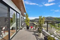 View 10