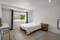 View 32
