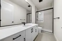 View 32