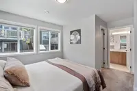 View 16