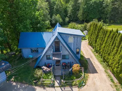1271 Winchester Rd, Coombs BC V9K 1W9
