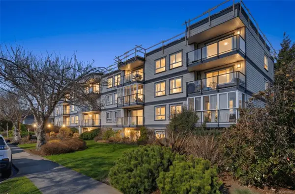 1024 Fairfield Rd # 204, Victoria BC V8V 3A5
