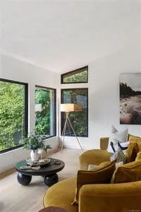 View 24