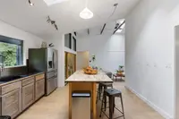 View 32