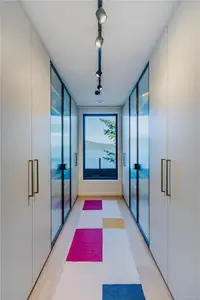 View 25