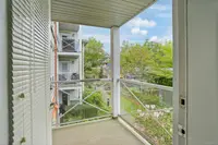 View 10