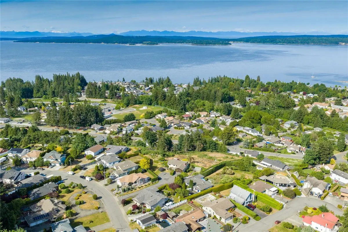 9936 Victoria Rd, Chemainus BC V0R 1K0
