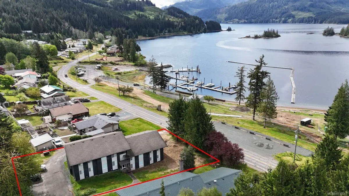 1111 Marine Dr, Port Alice BC V0N 0C4