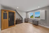 View 32