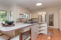 View 16