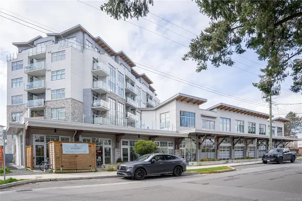916 Lyall St #408, Esquimalt BC V9A 5E6 - 1 bed, 1 bath property for sale in Esquimalt