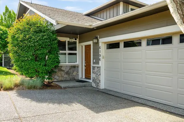 6196 Strathcona Pl, Nanaimo BC V9T 0A3