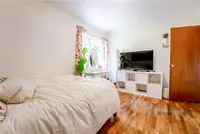 View 16