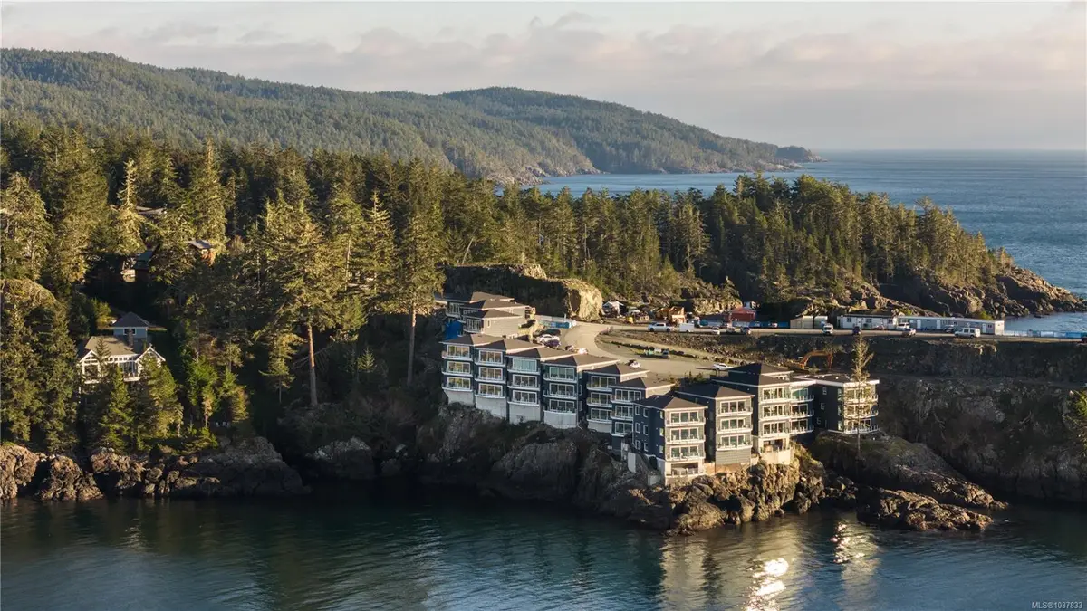 1000 SookePoint Pl #6B, Sooke BC V9Z 1L8