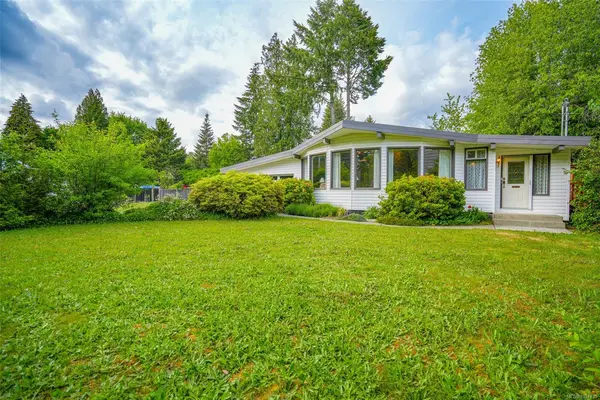 5847 River Rd, Port Alberni BC V9Y 6Z5 - 3 bed, 2 bath in Port Alberni