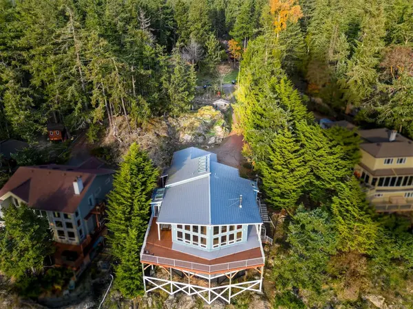 37189 Schooner Way, Pender Island BC V0N 2M2