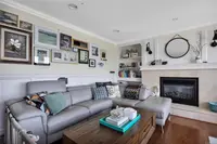 View 16