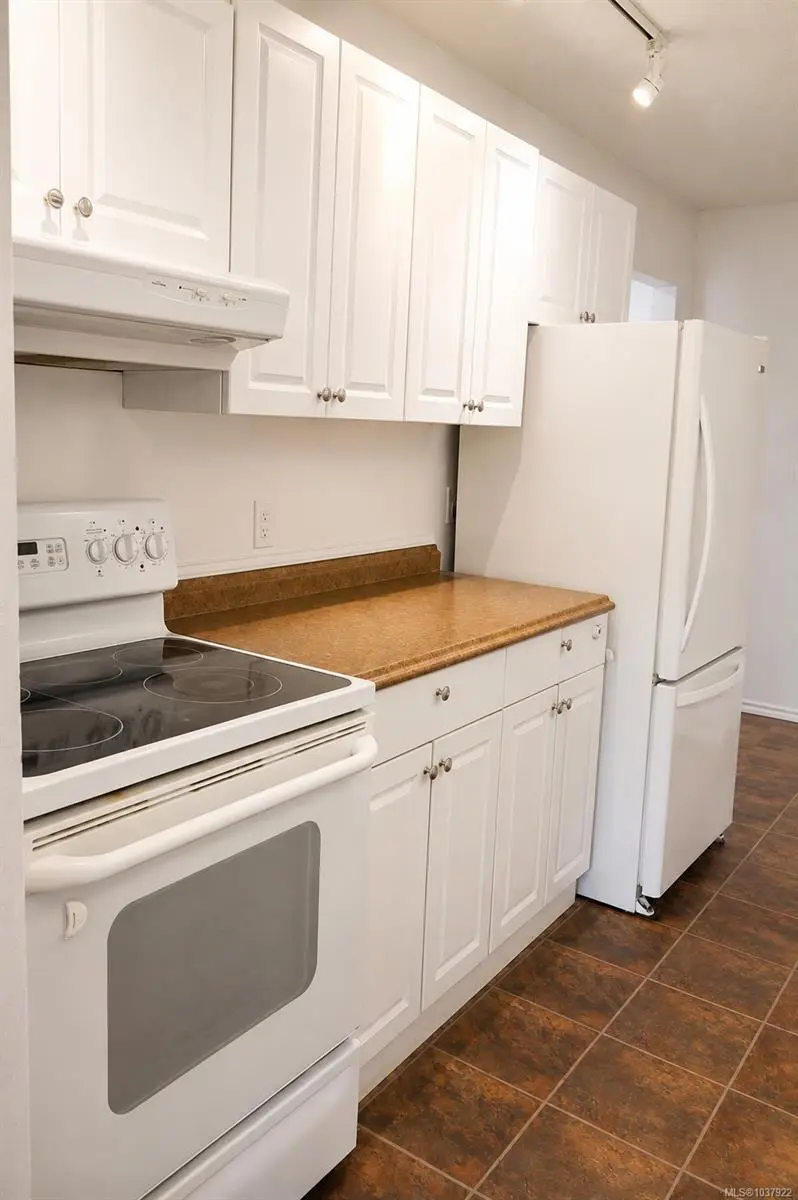7450 Rupert St # 314, Port Hardy BC V0N 2P0