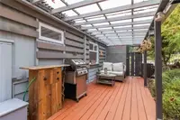 View 10