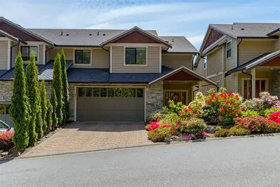 614 Granrose Terr # 10, Colwood BC V9C 0C3