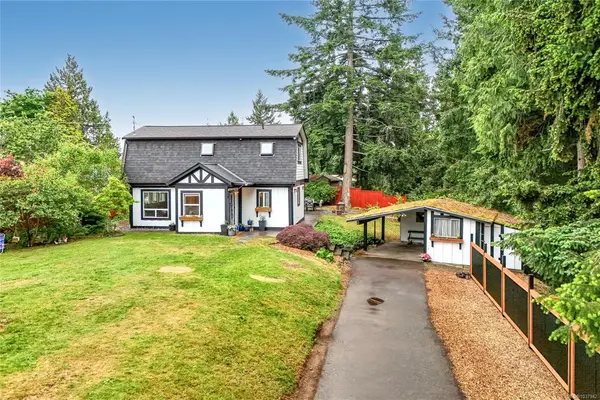 2520 Staats Pl, Mill Bay BC V8H 1B1