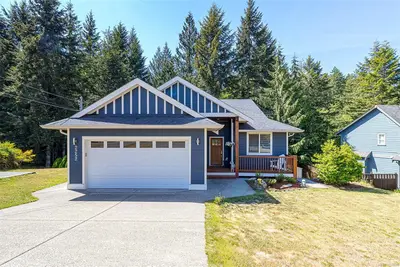 2252 Baron Rd, Cobble Hill BC V8H 0K4