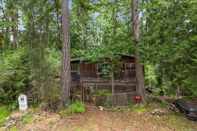 101 Pirates Lane, Protection Island BC V9R 6R1