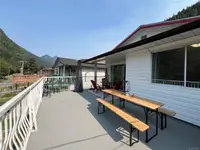 View 32