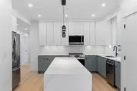 View 10