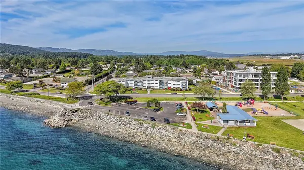 9560 Fifth St # 111, Sidney BC V8L 2W5
