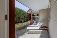 View 16