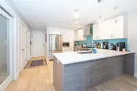 View 16