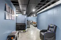 View 32