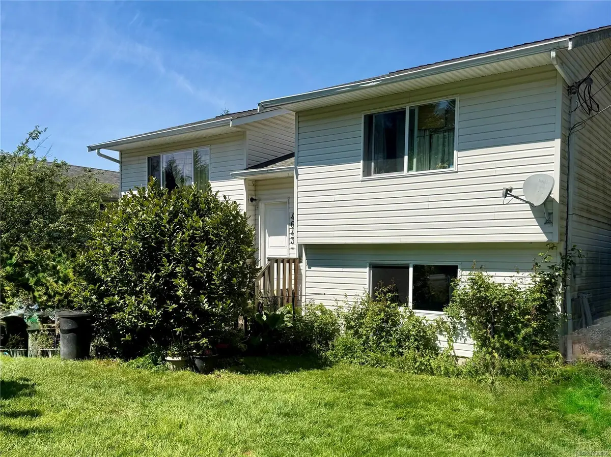 4643 Gail Cres, Courtenay BC V9N 5Y3